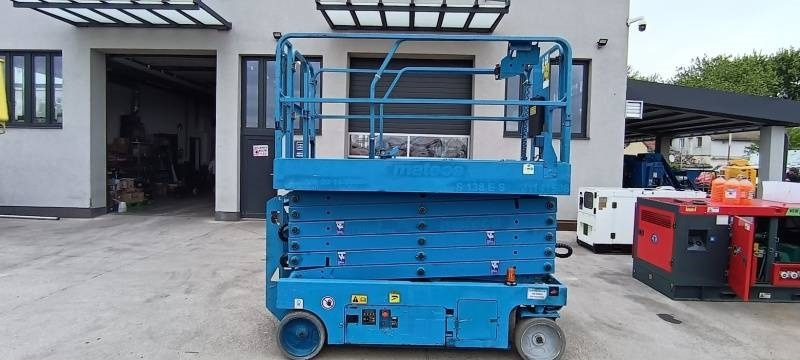Genie GS4047 - 13,7m - electric - Ножична работна платформа: снимка 4 Genie GS4047 - 13,7m - electric - Ножична работна платформа: снимка 4