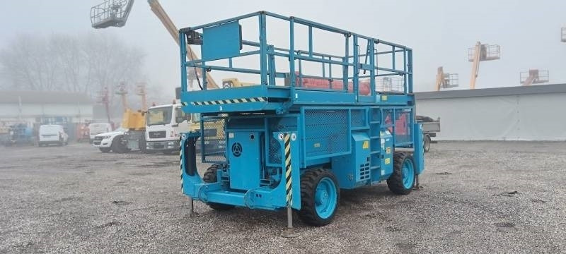 Genie GS4390 - 15,11m, diesel, 4x4 - Ножична работна платформа: снимка 2 Genie GS4390 - 15,11m, diesel, 4x4 - Ножична работна платформа: снимка 2