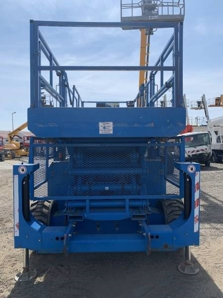 Genie GS4390 - 15,11m, diesel, 4x4 - Ножична работна платформа: снимка 4 Genie GS4390 - 15,11m, diesel, 4x4 - Ножична работна платформа: снимка 4
