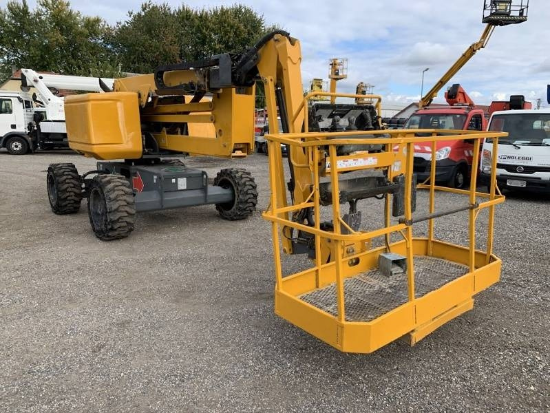 Haulotte HA16RTJ - 16m, 4x4x4, diesel  - Артикулираща платформа: снимка 1 Haulotte HA16RTJ - 16m, 4x4x4, diesel  - Артикулираща платформа: снимка 1