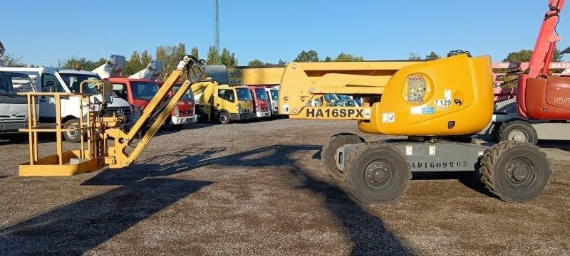 Haulotte HA16SPX - 16m, 4x4, diesel - Артикулираща платформа: снимка 5 Haulotte HA16SPX - 16m, 4x4, diesel - Артикулираща платформа: снимка 5