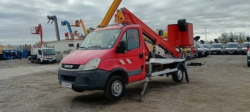 Iveco Daily Isoli PT165 - 16,5 m  - Автовишка: снимка 2 Iveco Daily Isoli PT165 - 16,5 m  - Автовишка: снимка 2