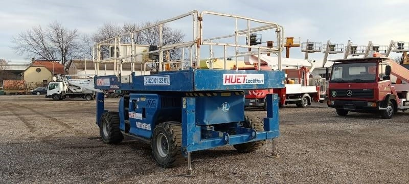 JLG 3394RT - 12m, 4x4, diesel - Ножична работна платформа: снимка 1 JLG 3394RT - 12m, 4x4, diesel - Ножична работна платформа: снимка 1