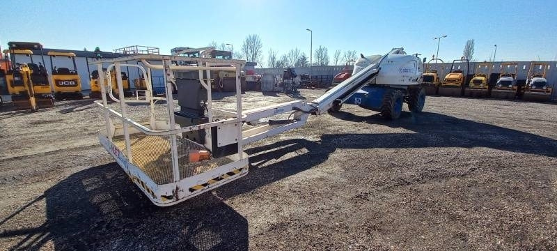 JLG 460SJ - 16,09 m, 230 kg, 4x4 - Артикулираща платформа: снимка 2 JLG 460SJ - 16,09 m, 230 kg, 4x4 - Артикулираща платформа: снимка 2