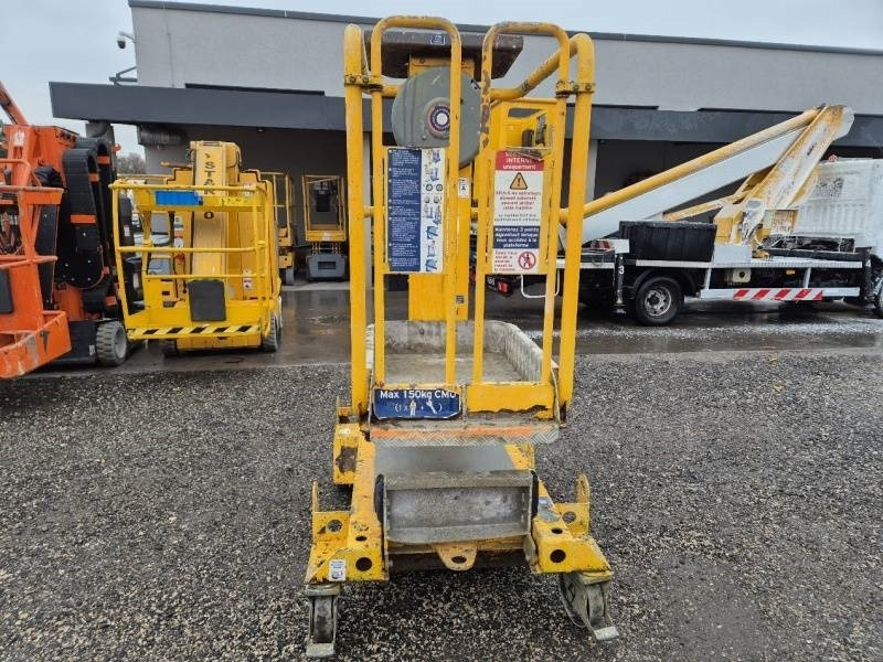 JLG Power Tower Ecolift - 4,2m, 150 kg - Артикулираща платформа: снимка 3 JLG Power Tower Ecolift - 4,2m, 150 kg - Артикулираща платформа: снимка 3