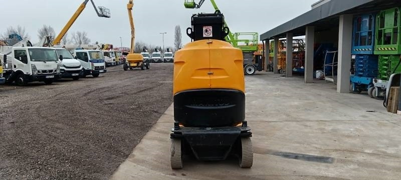 Артикулираща платформа Manitou 100VJR Evolution - 9,9 m - electric: снимка 8 Артикулираща платформа Manitou 100VJR Evolution - 9,9 m - electric: снимка 8