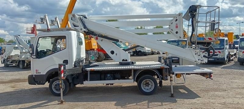 Nissan Cabstar Oil&Steel Snake 2413 Plus - 23,5m - 250 kg  - Автовишка: снимка 5 Nissan Cabstar Oil&Steel Snake 2413 Plus - 23,5m - 250 kg  - Автовишка: снимка 5