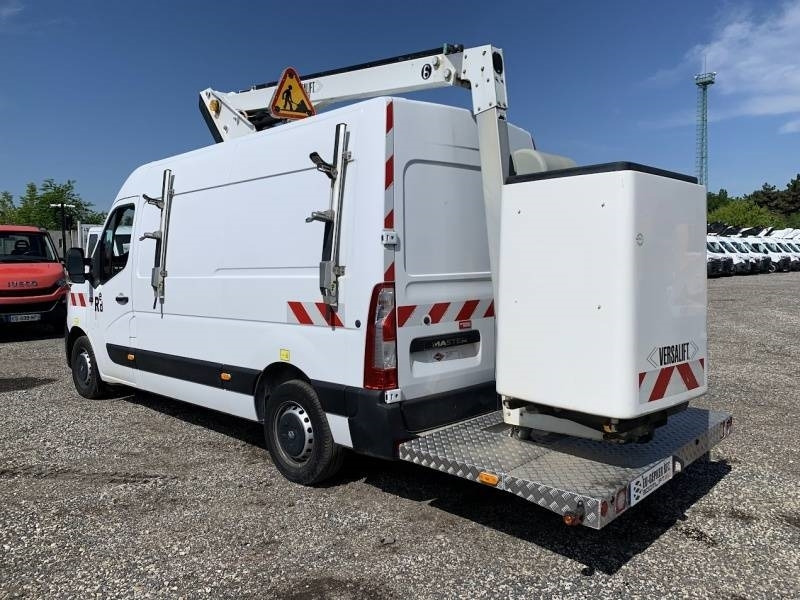 Лизинг на Renault Master Versalift ETL-32-125 - 12,5 m - 120kg  Renault Master Versalift ETL-32-125 - 12,5 m - 120kg: снимка 6 Лизинг на Renault Master Versalift ETL-32-125 - 12,5 m - 120kg  Renault Master Versalift ETL-32-125 - 12,5 m - 120kg: снимка 6