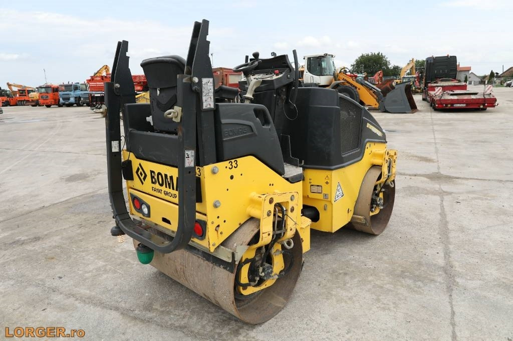 Bomag BW 120 AD-5  - Пътен валяк: снимка 2 Bomag BW 120 AD-5  - Пътен валяк: снимка 2