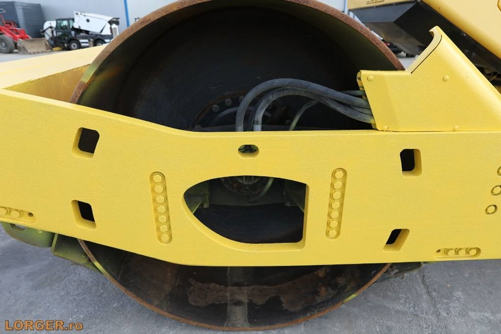 Компактор Bomag BW 219 D H-4: снимка 18 Компактор Bomag BW 219 D H-4: снимка 18