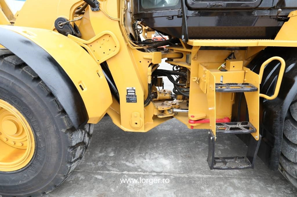 Колесен товарач CAT 938 M: снимка 11