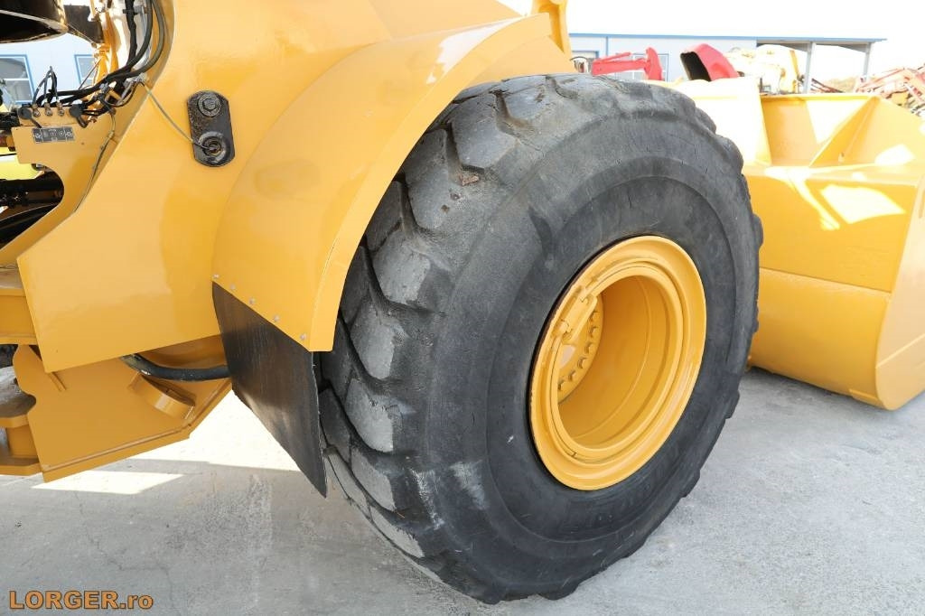 Колесен товарач CAT 966 K: снимка 19