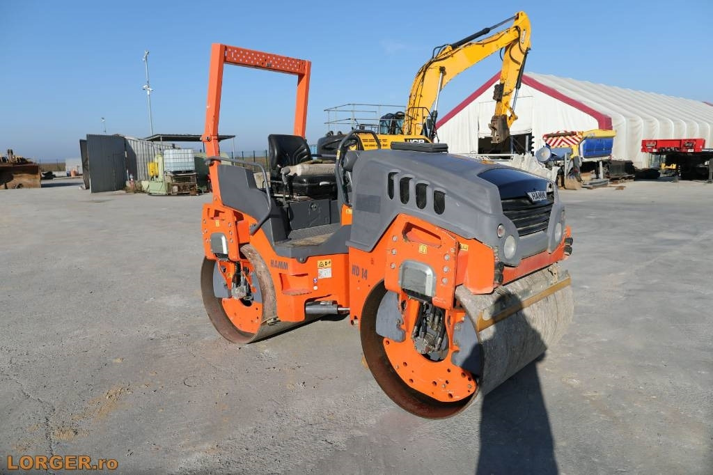 Hamm HD 14 VV - Пътен валяк: снимка 4 Hamm HD 14 VV - Пътен валяк: снимка 4