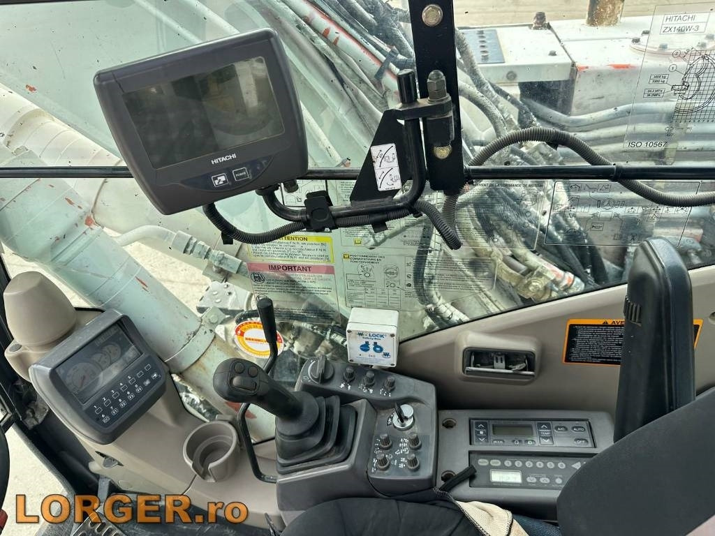 Колесен багер Hitachi ZX 140 W-3: снимка 11