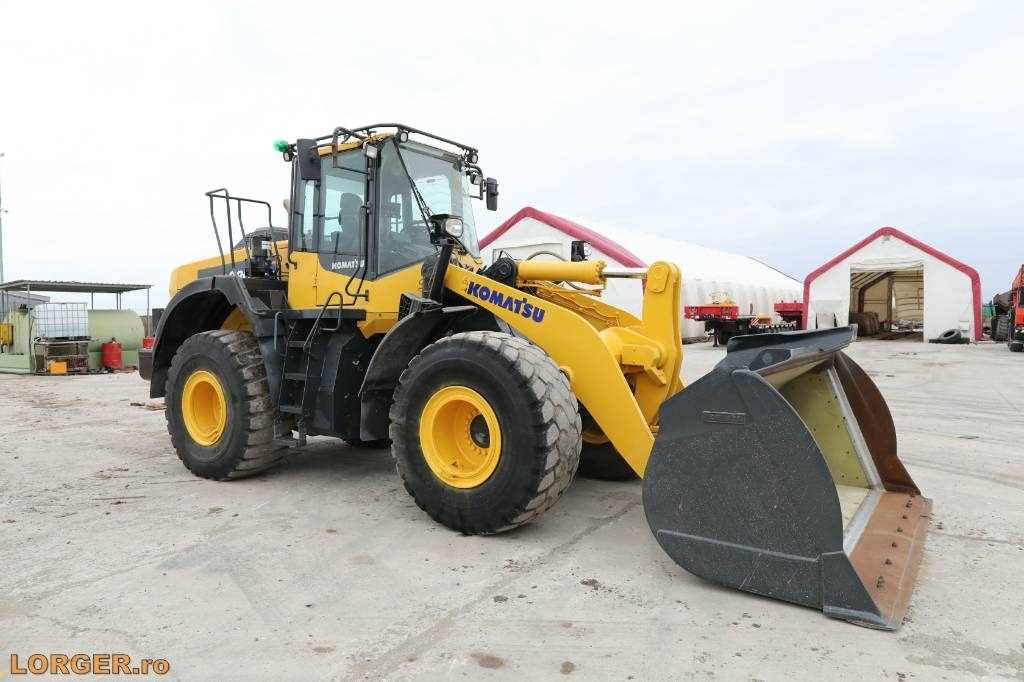 Komatsu WA 380-8EO - Колесен товарач: снимка 2 Komatsu WA 380-8EO - Колесен товарач: снимка 2