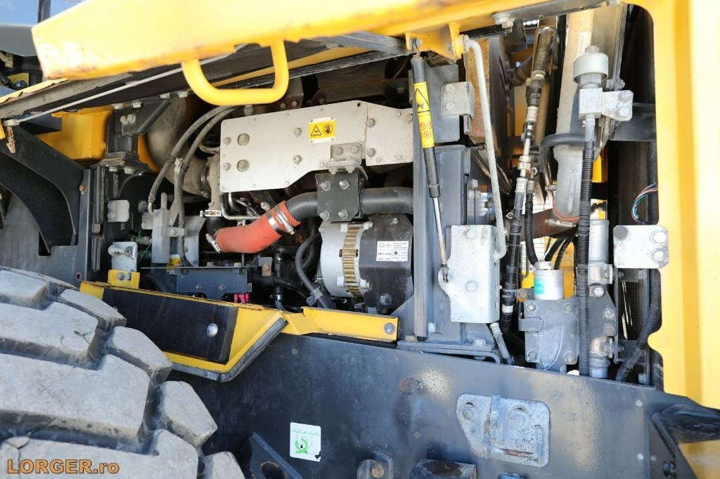 Лизинг на Komatsu WA 380-8EO  Komatsu WA 380-8EO: снимка 14