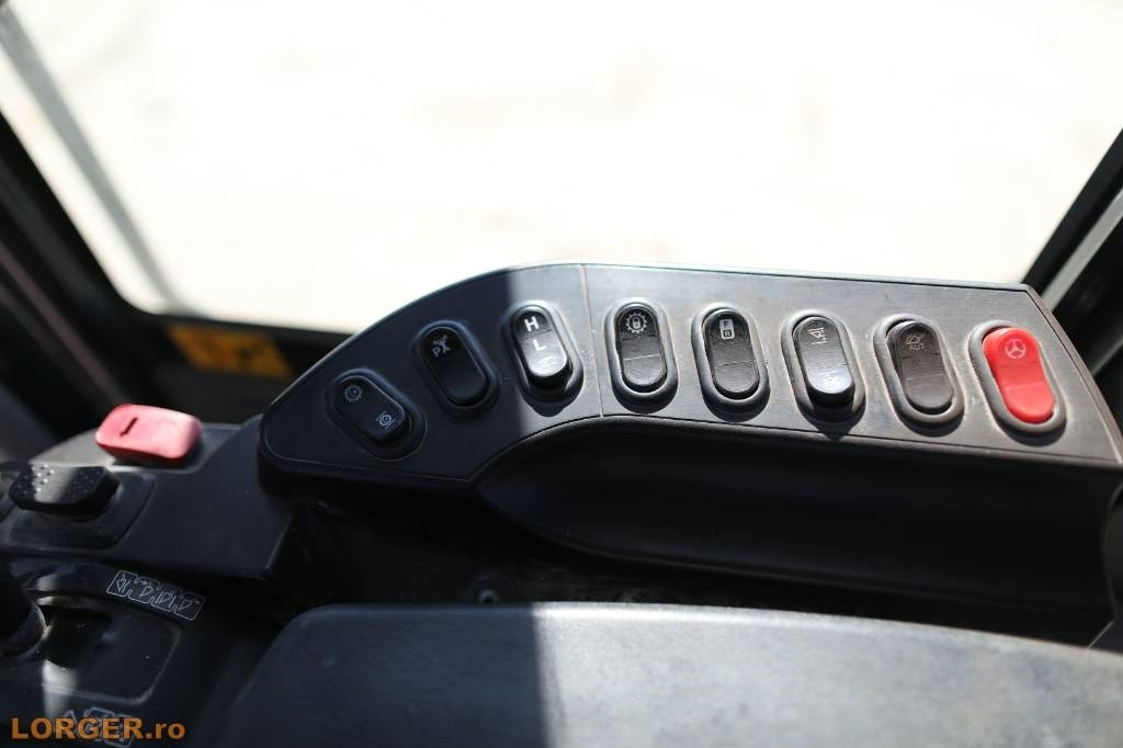 Лизинг на Komatsu WA 380-8EO  Komatsu WA 380-8EO: снимка 25
