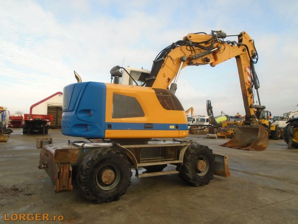 Liebherr A 914 Compact - Колесен багер: снимка 3 Liebherr A 914 Compact - Колесен багер: снимка 3