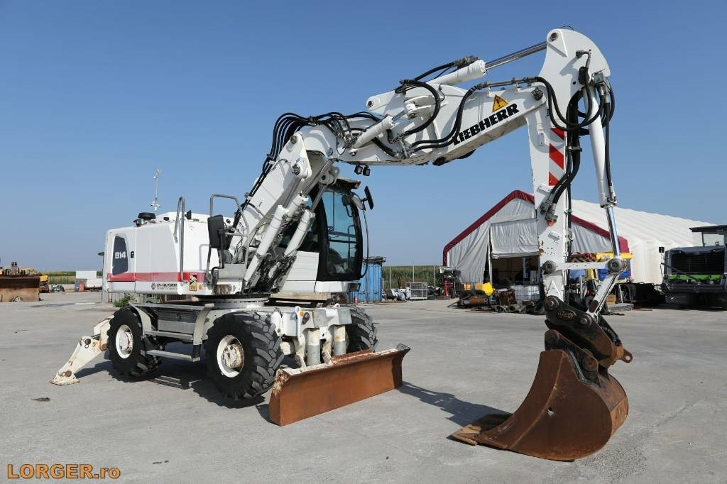 Liebherr A 914 - Колесен багер: снимка 1 Liebherr A 914 - Колесен багер: снимка 1