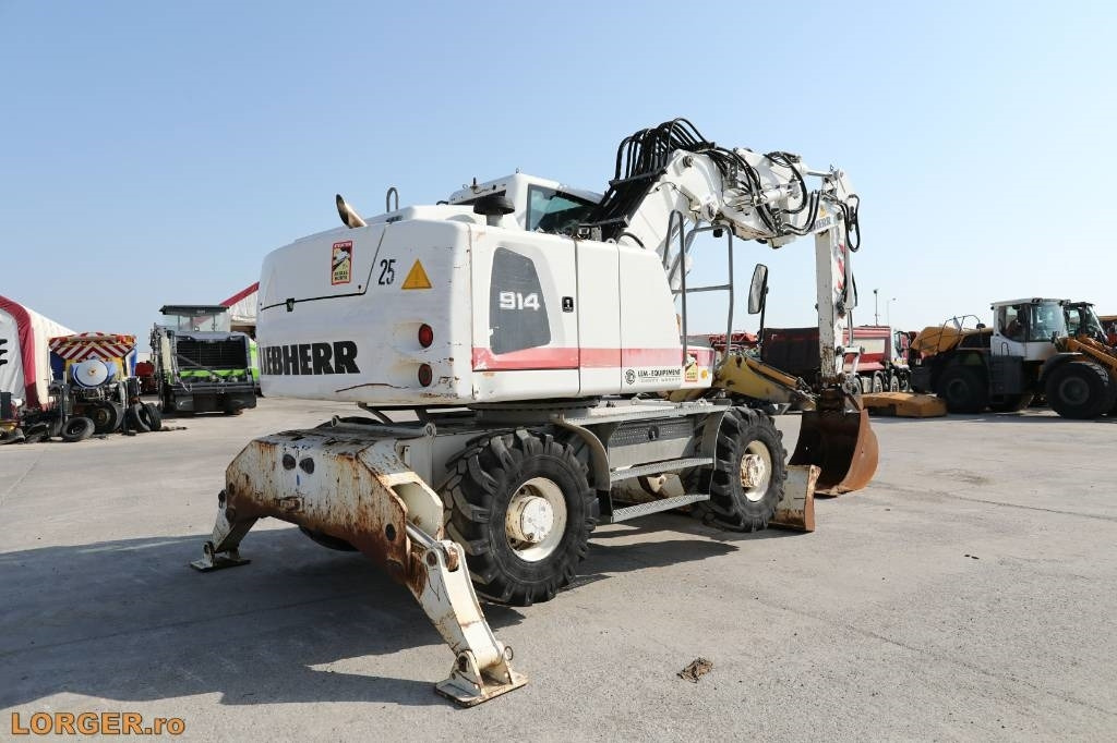 Liebherr A 914 - Колесен багер: снимка 2 Liebherr A 914 - Колесен багер: снимка 2