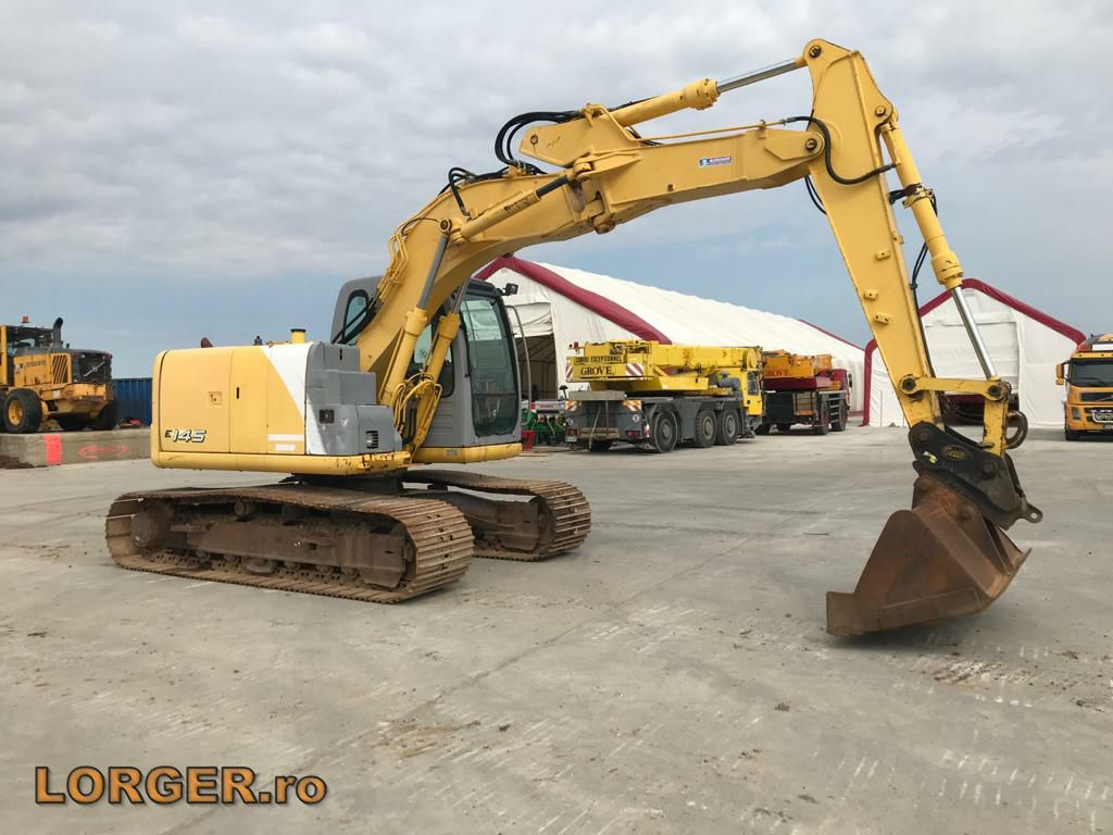 New Holland E 145 - Верижен багер: снимка 2 New Holland E 145 - Верижен багер: снимка 2