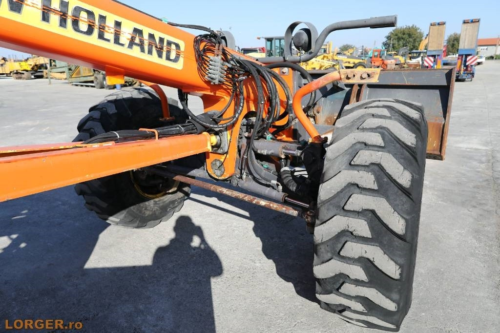 Грейдер New Holland F 156.6 A with 3D GPS System: снимка 18
