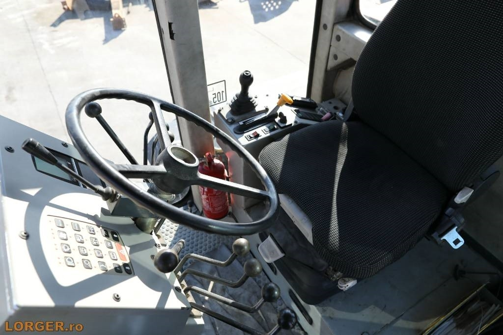 Грейдер New Holland F 156.6 A with 3D GPS System: снимка 26