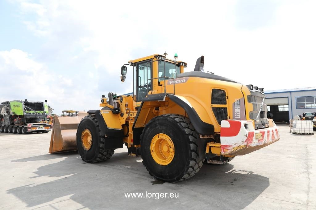 Volvo L 220 H - Колесен товарач: снимка 5 Volvo L 220 H - Колесен товарач: снимка 5