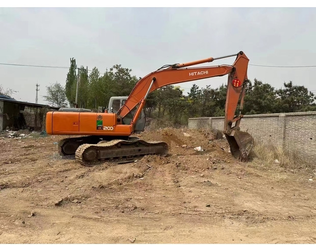 2018 Hitachi EX200-5 - Верижен багер: снимка 3 2018 Hitachi EX200-5 - Верижен багер: снимка 3
