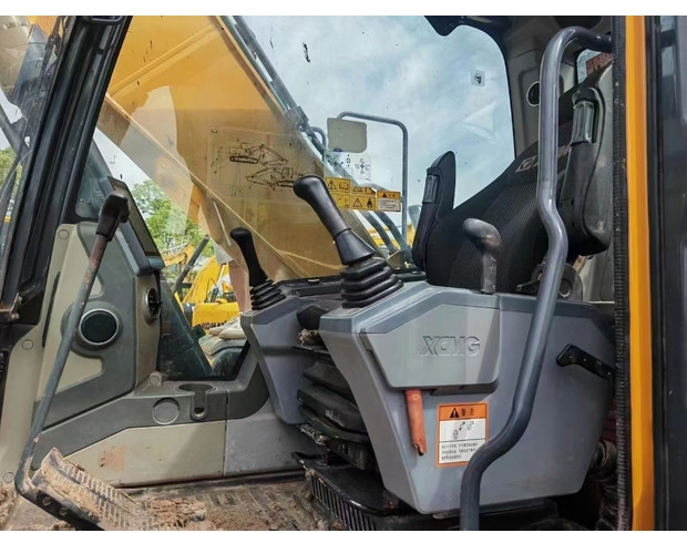 2019 XCMG XE200DA - Верижен багер: снимка 4 2019 XCMG XE200DA - Верижен багер: снимка 4