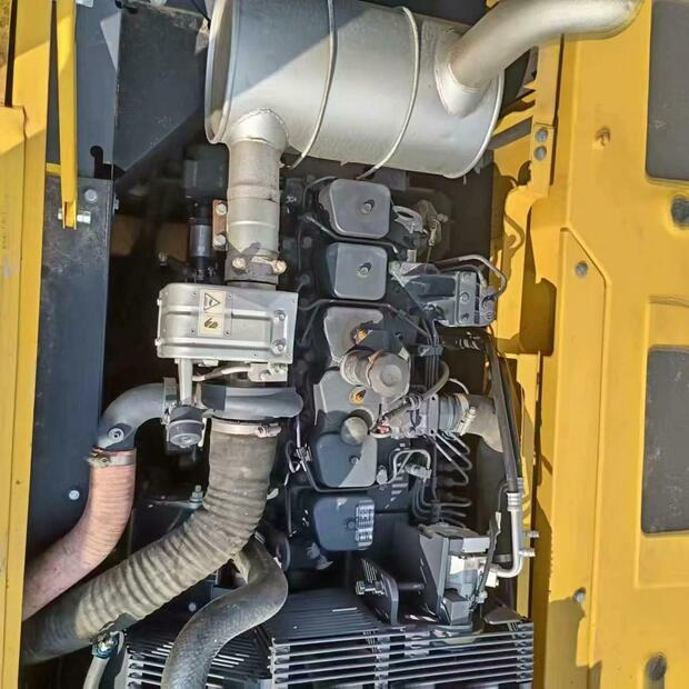 Лизинг на  2021 Komatsu PC300-8 2021 Komatsu PC300-8: снимка 10