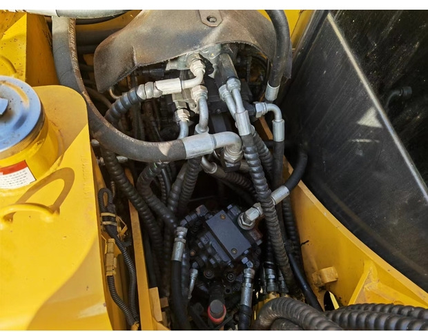 2022 Komatsu PC70-8 - Верижен багер: снимка 4 2022 Komatsu PC70-8 - Верижен багер: снимка 4