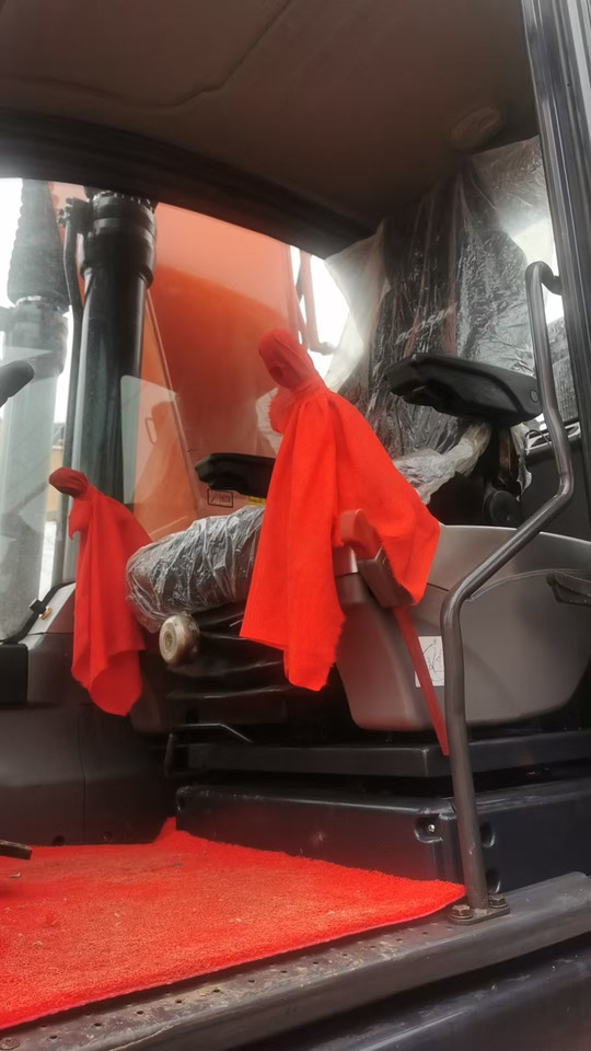 DOOSAN 225 - Багер: снимка 2 DOOSAN 225 - Багер: снимка 2