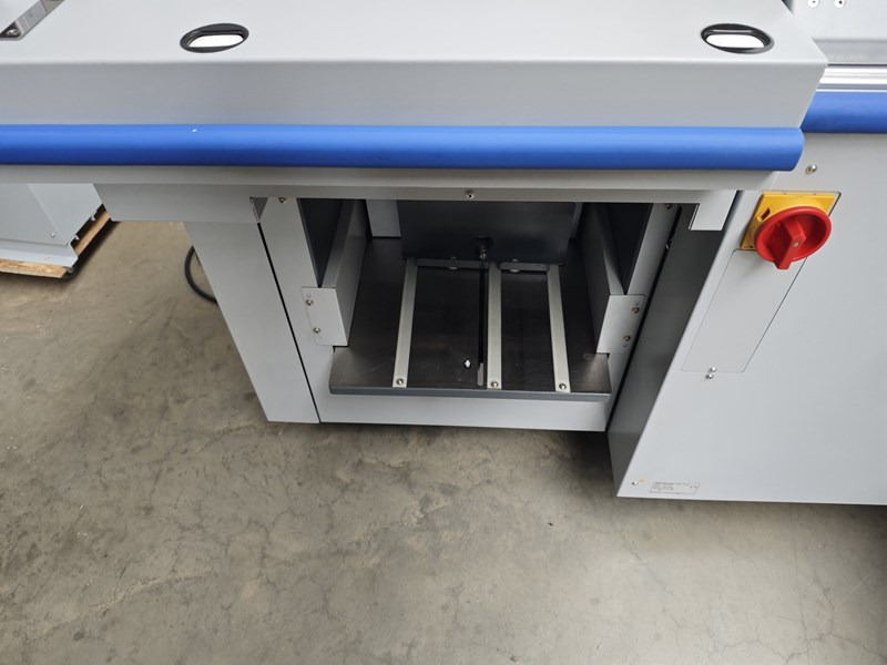 Horizon BQ-270V | 371.000 | 2011 - Машина за подвързване: снимка 3 Horizon BQ-270V | 371.000 | 2011 - Машина за подвързване: снимка 3