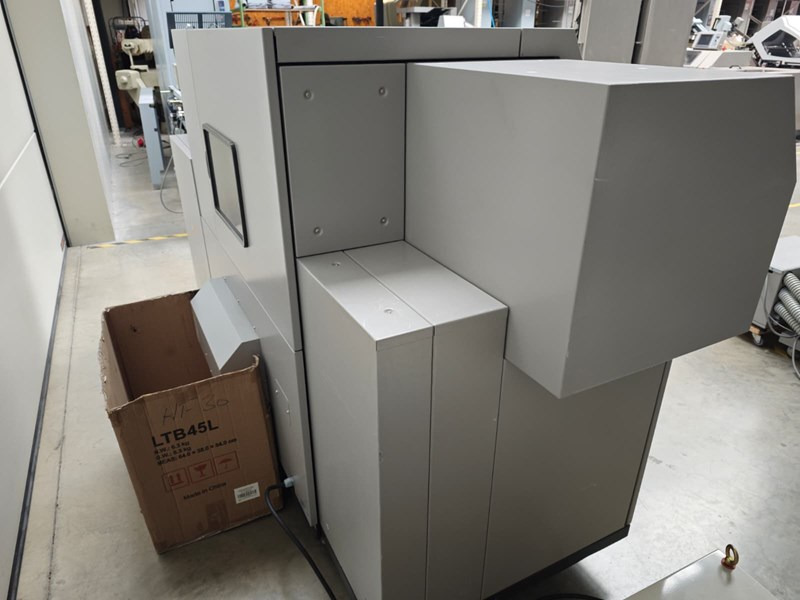 Horizon HT-30 | 2005 | 1.65 Mio - Машина за рязане на хартия: снимка 4 Horizon HT-30 | 2005 | 1.65 Mio - Машина за рязане на хартия: снимка 4