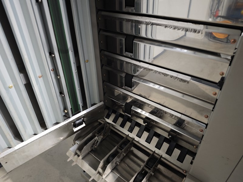 Horizon VAC-100 c | collator | 10 stations | 2005 | 1.17 mio - Печатарско оборудване: снимка 3 Horizon VAC-100 c | collator | 10 stations | 2005 | 1.17 mio - Печатарско оборудване: снимка 3