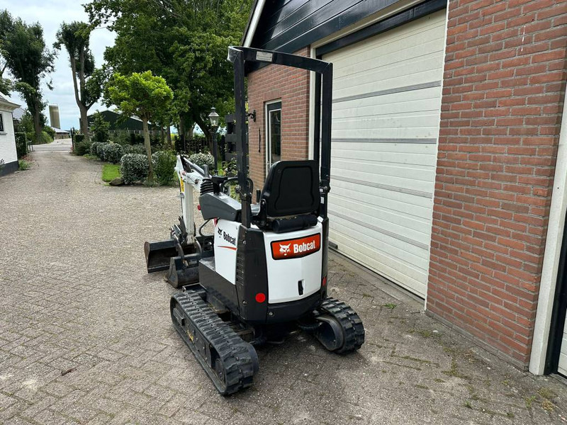 Bobcat E 10z - Мини багер: снимка 4 Bobcat E 10z - Мини багер: снимка 4