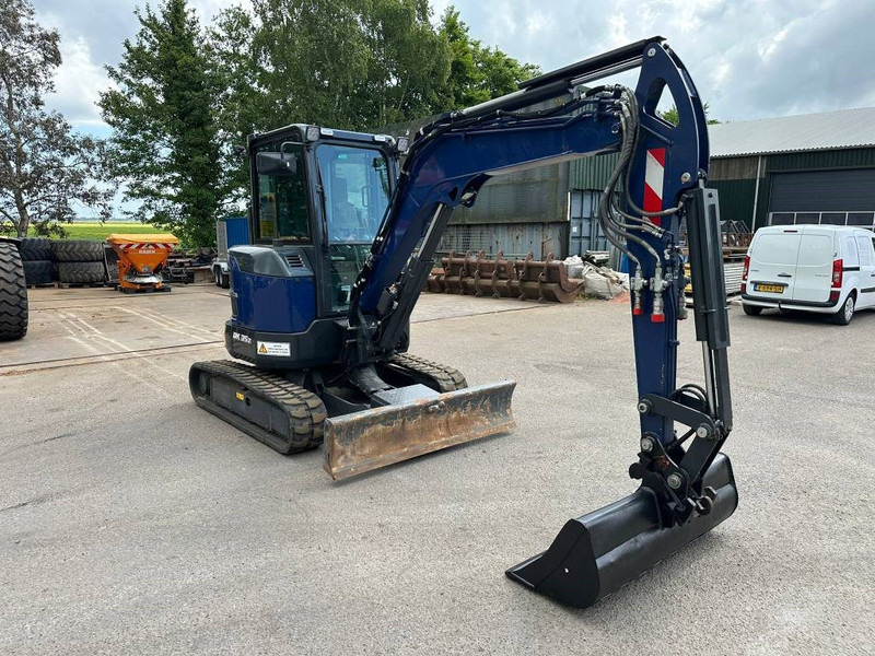 Doosan DX 35 Z - Мини багер: снимка 4 Doosan DX 35 Z - Мини багер: снимка 4