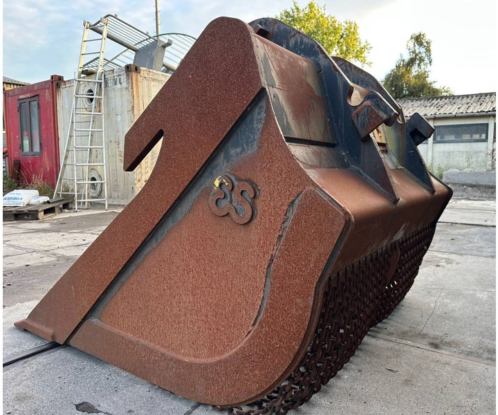 Eurosteel chainbucket 1700ltr 150cm wide kettingbak - Кофа за Строителна техника: снимка 4 Eurosteel chainbucket 1700ltr 150cm wide kettingbak - Кофа за Строителна техника: снимка 4