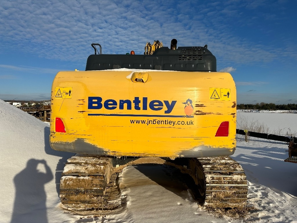 Komatsu PC 210 LC-11 - Верижен багер: снимка 2 Komatsu PC 210 LC-11 - Верижен багер: снимка 2