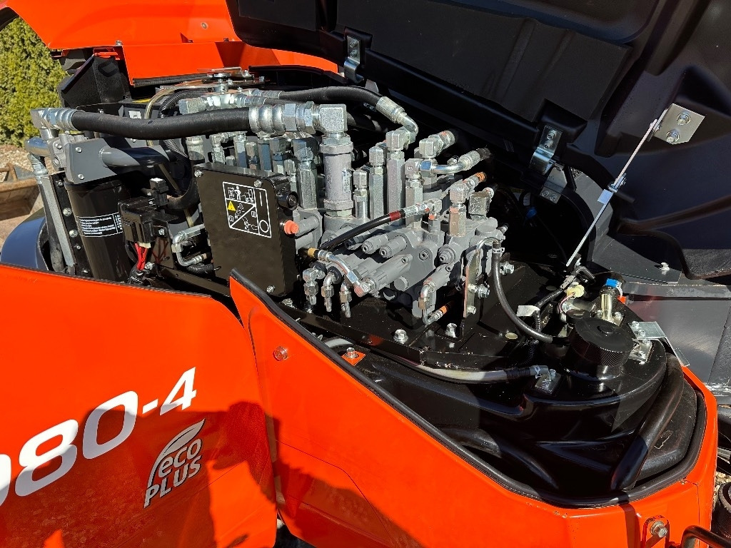 Мини багер Kubota KX 080-4: снимка 14