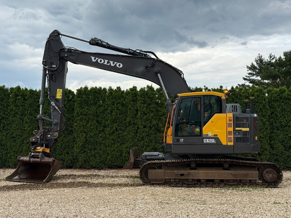 Volvo ECR 235 EL - Верижен багер: снимка 2 Volvo ECR 235 EL - Верижен багер: снимка 2