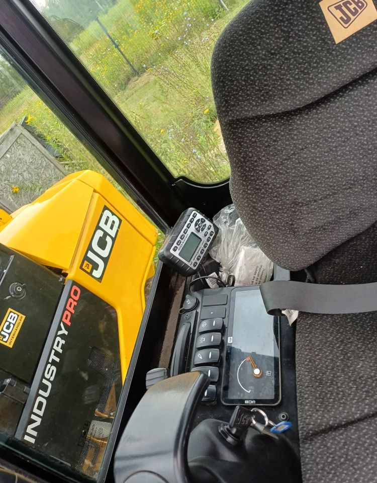 JCB 19C-1 - Верижен багер: снимка 5 JCB 19C-1 - Верижен багер: снимка 5