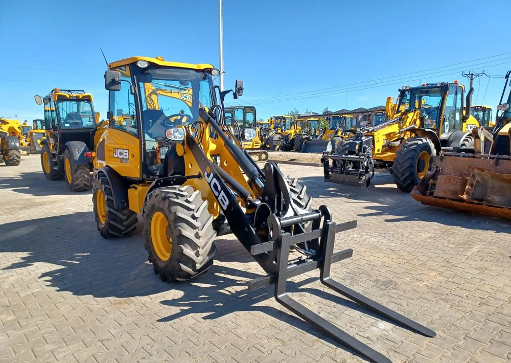 JCB 406 - Колесен товарач: снимка 2 JCB 406 - Колесен товарач: снимка 2