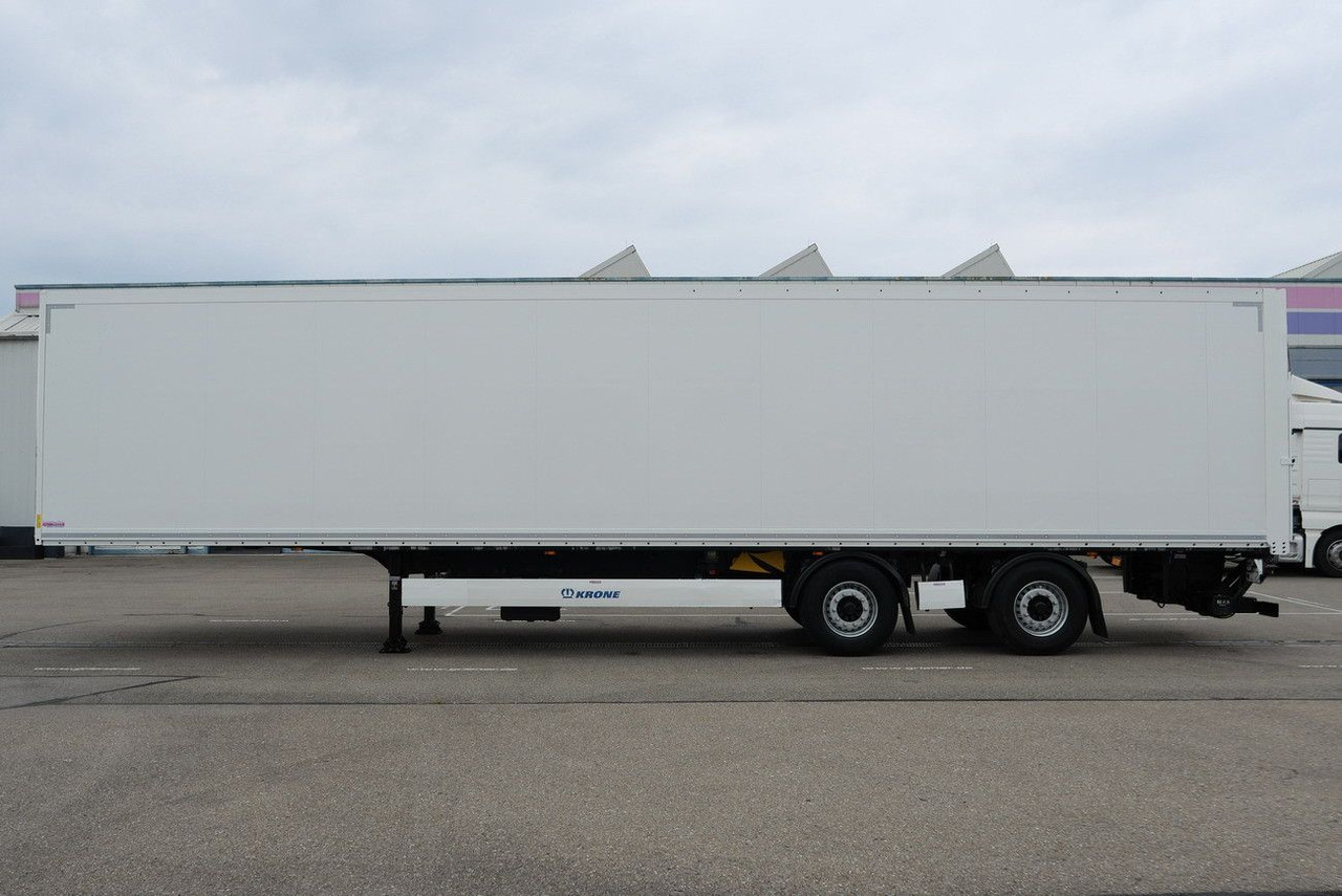 Krone SZK 18/ TRIDEC LENKUNG / LBW 3 to / DUOPLEX/BPW - Затворена каросерия полуремарке: снимка 5 Krone SZK 18/ TRIDEC LENKUNG / LBW 3 to / DUOPLEX/BPW - Затворена каросерия полуремарке: снимка 5