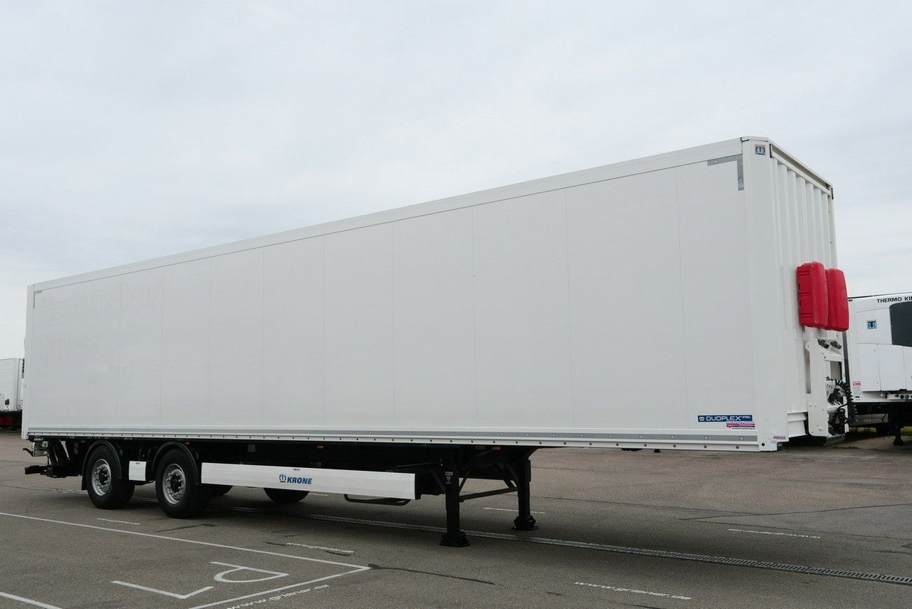 Krone SZK 18/ TRIDEC LENKUNG / LBW 3 to / DUOPLEX/BPW - Затворена каросерия полуремарке: снимка 4 Krone SZK 18/ TRIDEC LENKUNG / LBW 3 to / DUOPLEX/BPW - Затворена каросерия полуремарке: снимка 4