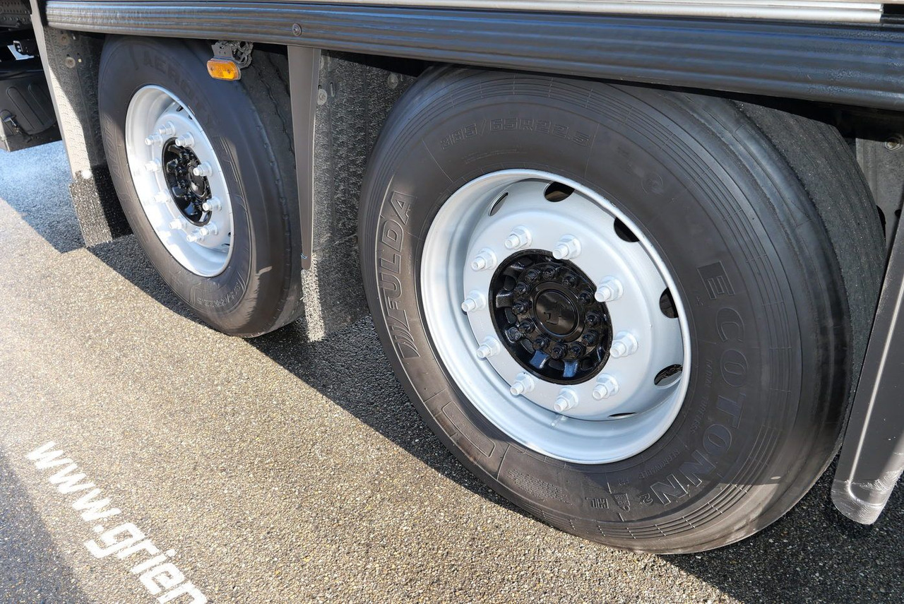 Затворена каросерия полуремарке Schmitz Cargobull SKO 18 /LBW BÄR 2500 kg / CARRIER 1550 / ROLLTOR: снимка 18 Затворена каросерия полуремарке Schmitz Cargobull SKO 18 /LBW BÄR 2500 kg / CARRIER 1550 / ROLLTOR: снимка 18