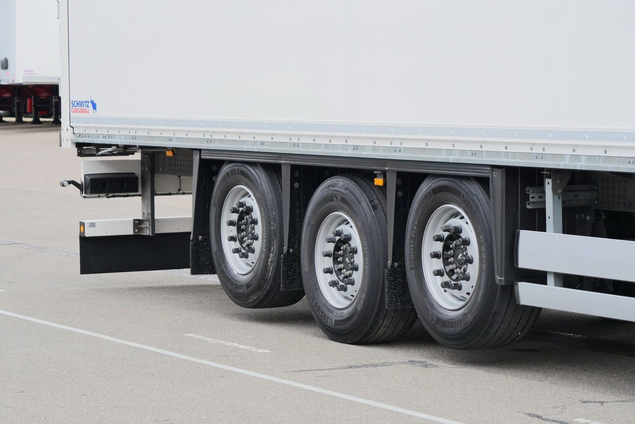 Затворена каросерия полуремарке Schmitz Cargobull SKO 24/3 x ZURRLEISTE / 2 x LIFTACHSE 90 tsd km: снимка 7
