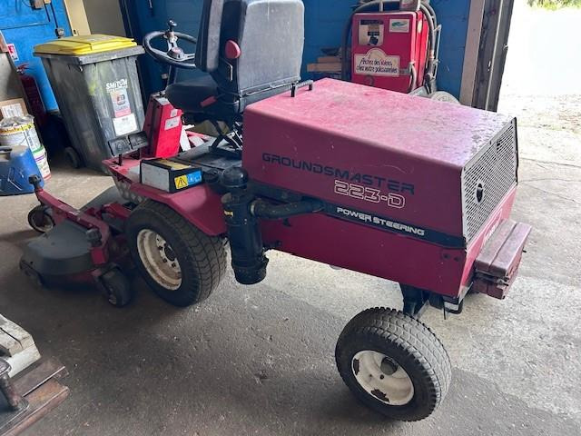 Toro 223D Groundmaster FRONTAL - Косачка за трева: снимка 3 Toro 223D Groundmaster FRONTAL - Косачка за трева: снимка 3