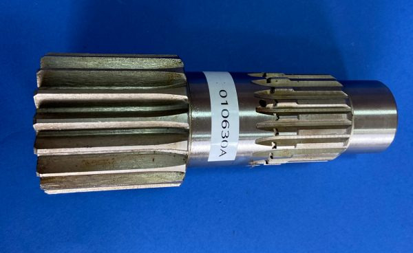 Wałek obrotu 010630A Komatsu PC05-7 E - Редуктор на въртене за Строителна техника: снимка 2 Wałek obrotu 010630A Komatsu PC05-7 E - Редуктор на въртене за Строителна техника: снимка 2